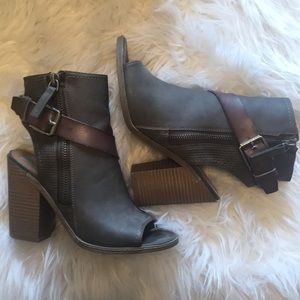 DV Booties